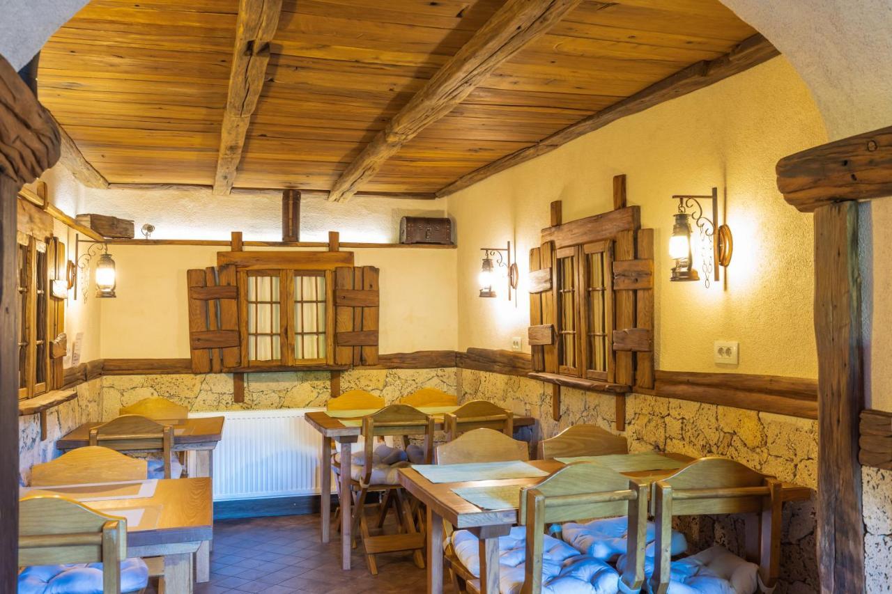 Gostinjska kuća Golden Lakes 3*